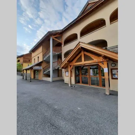 Appartement En Plein Coeur Du Queyras - Les Granges D'Arvieux Exterior photo