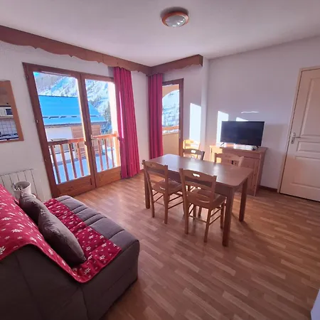 Appartement En Plein Coeur Du Queyras - Les Granges D'Arvieux Exterior photo